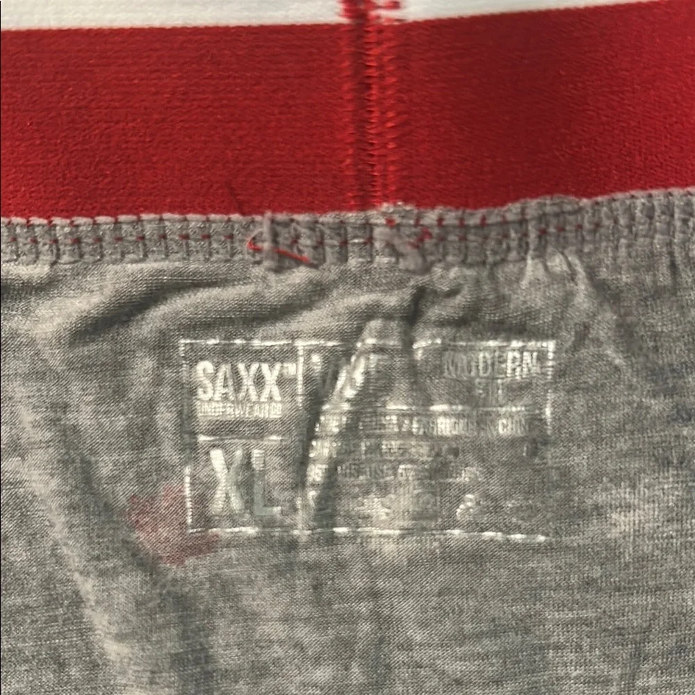 SAXX Men's Gray Boxer Briefs with Red Accents - Picture 2 of 2